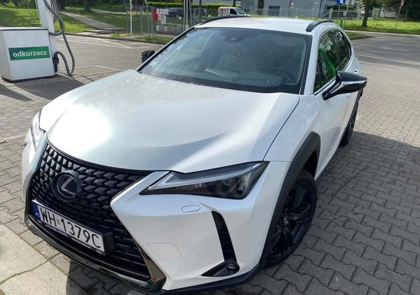 Lexus UX cena 150000 przebieg: 11547, rok produkcji 2022 z Gliwice małe 56